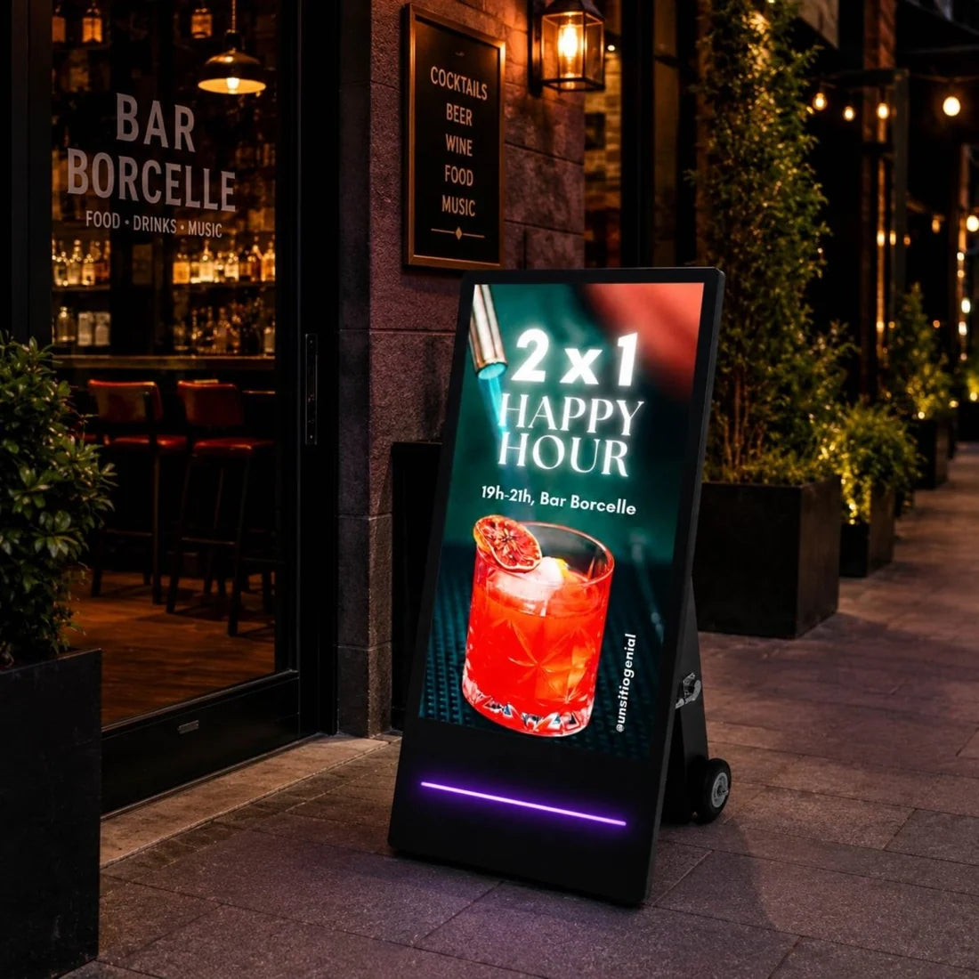 Portable 43" Outdoor Easel